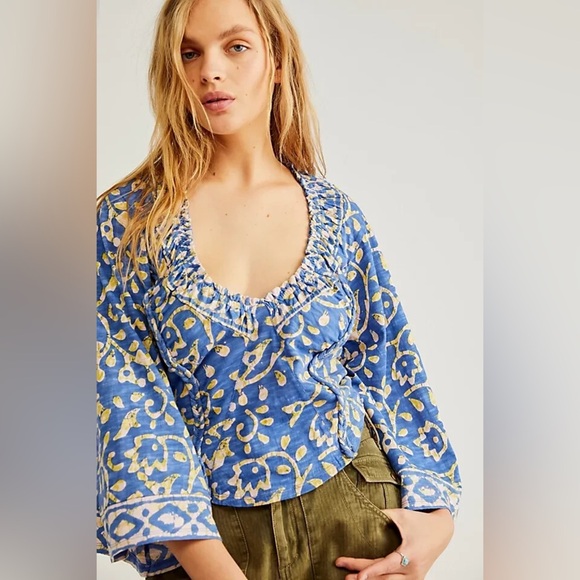 Free People On The Block Top - Picture 3 of 11